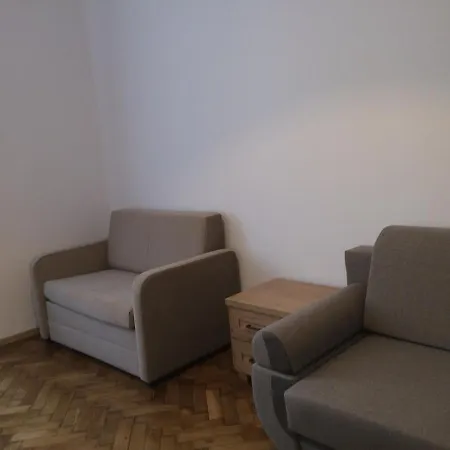 Wielopole 4 Apartment *